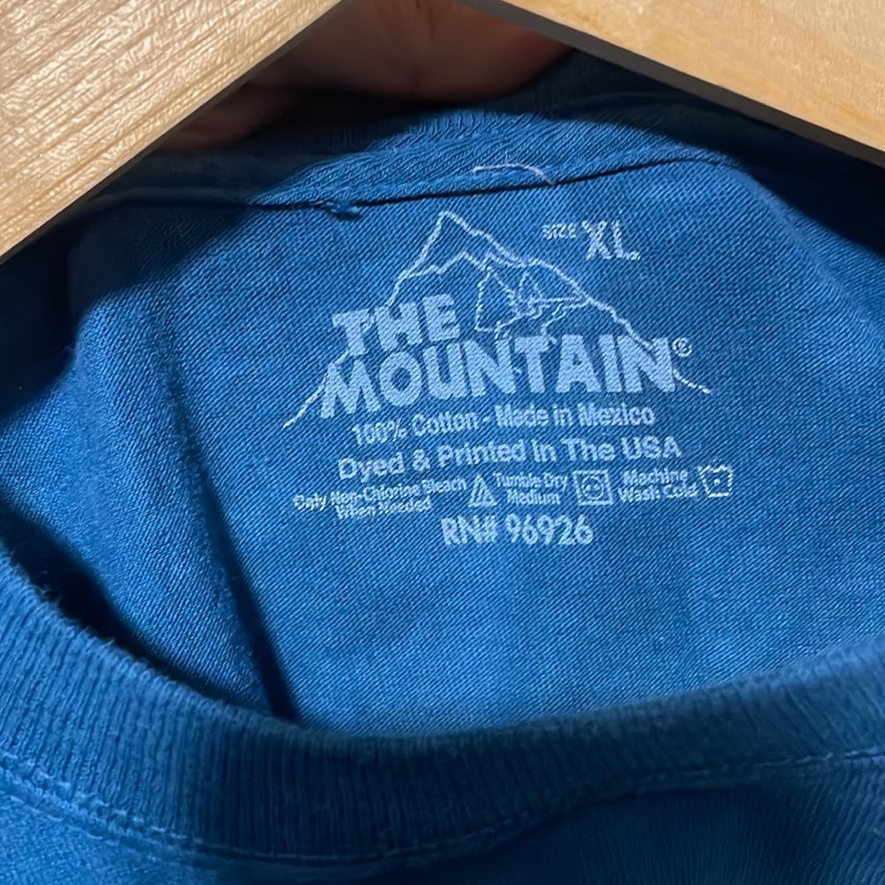 Mermaid π§ββοΈ Tee π₯π₯ - Picture 7 of 7